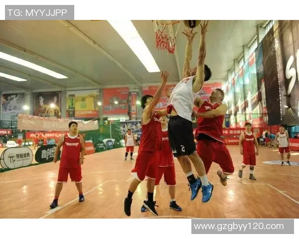 罗德曼与奥尼尔的巅峰对决：篮球巨星之间的荣耀与传奇之战